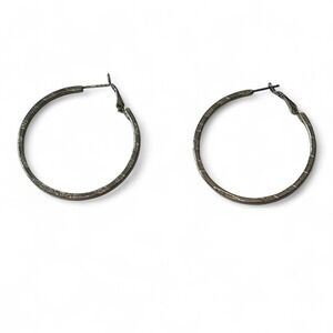 Silver‎ Tone Diamond Cut Textured Hoop Earrings